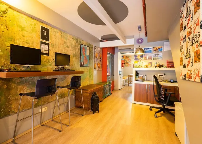 Szálloda Taksim Alya 5*