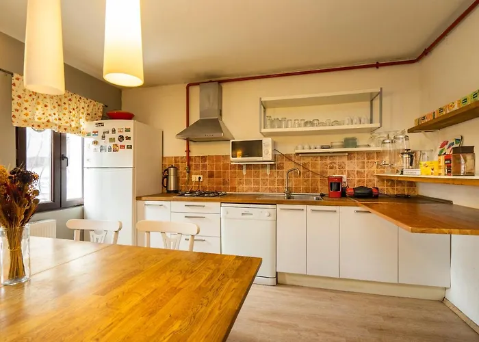 Szálloda Taksim Alya